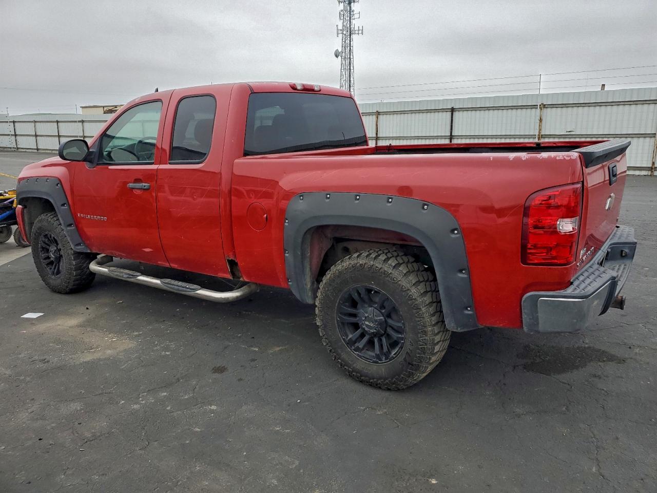 Chevrolet Silverado C1500 Image 4