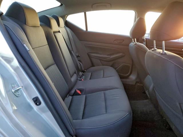 Nissan Altima Sv Image 6