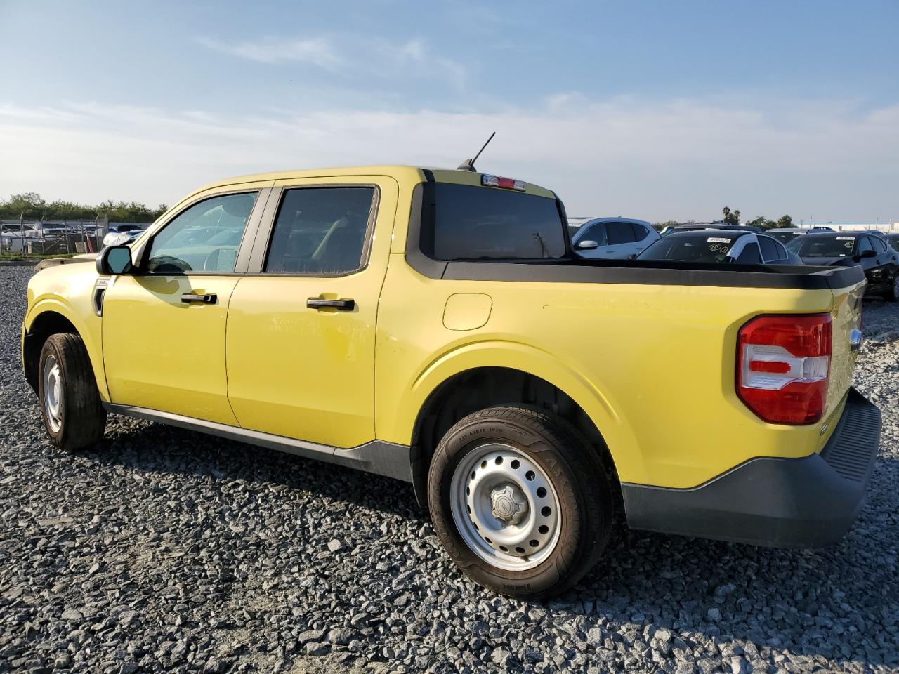 Ford Maverick Xl Image 2