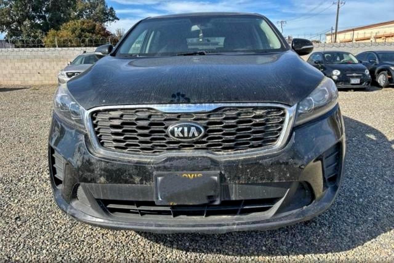 Kia Sorento S Image 8