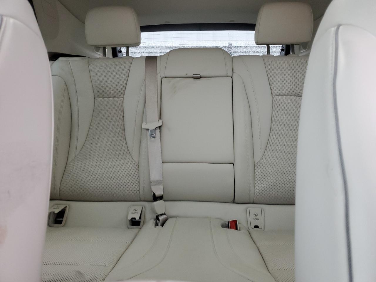 Buick Envision Essence Image 12