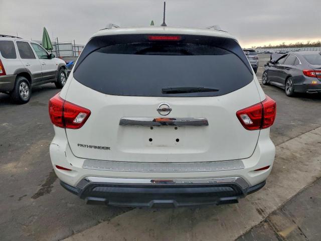 Nissan Pathfinder S Image 13