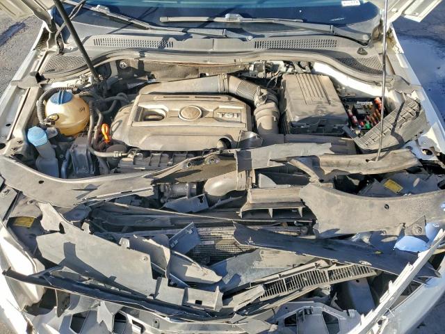 Volkswagen CC Luxury Image 6