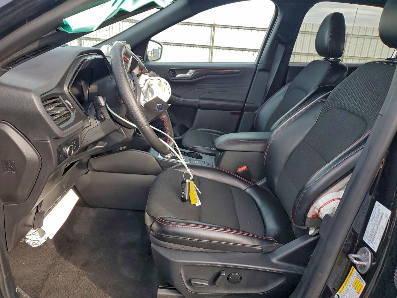 Ford Escape St Line Image 14