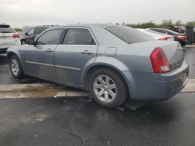 Chrysler 300 Image 4