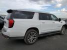 GMC Yukon Denali Image 12