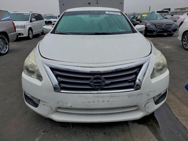 Nissan Altima 2.5 Image 12