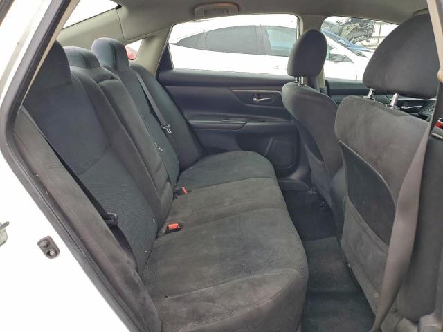 Nissan Altima 2.5 Image 4