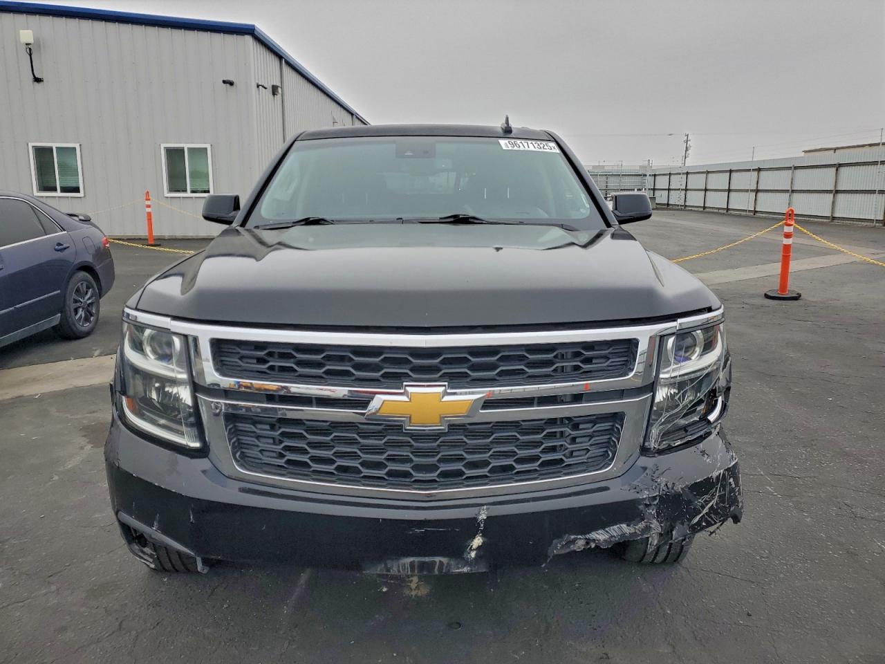 Chevrolet Tahoe C1500 Lt Image 7