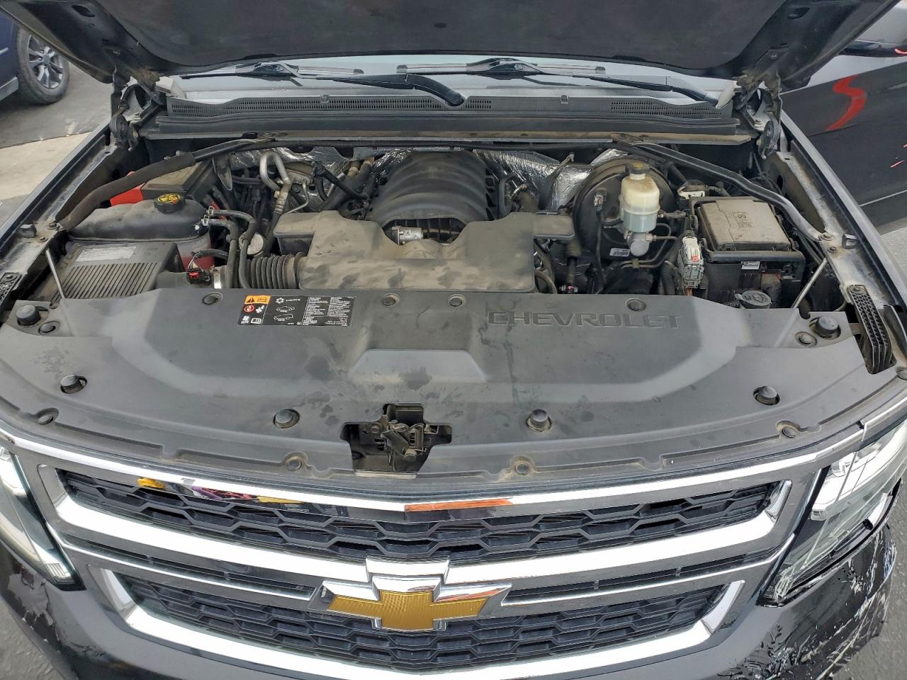Chevrolet Tahoe C1500 Lt Image 9