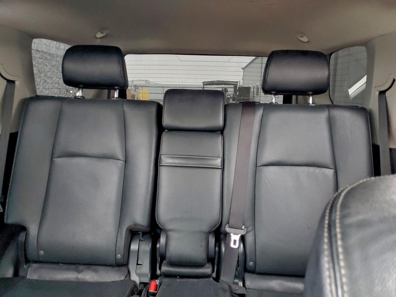 Toyota 4Runner Night Shade Image 2