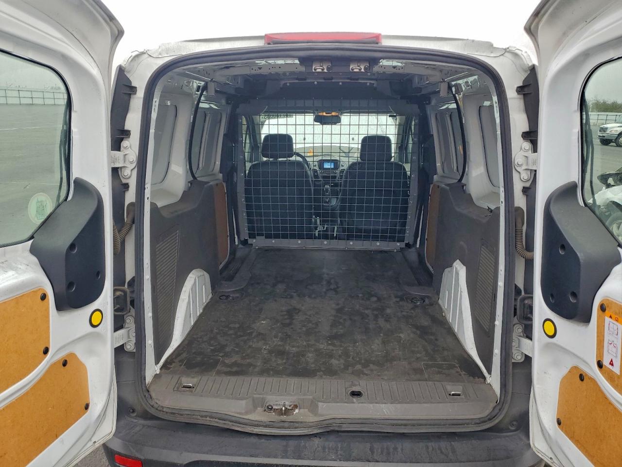 Ford Transit Xl Image 9