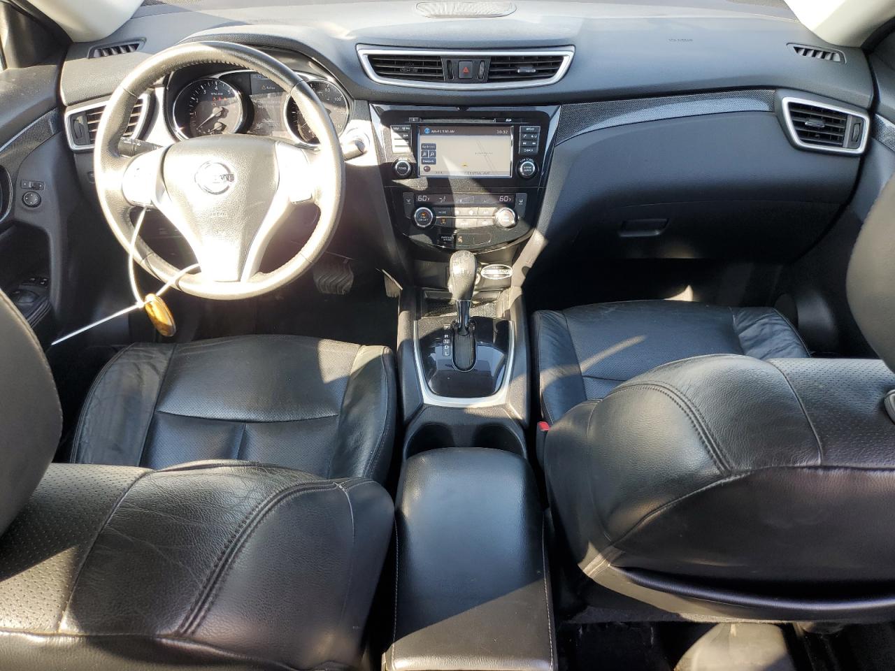 Nissan Rogue S Image 10