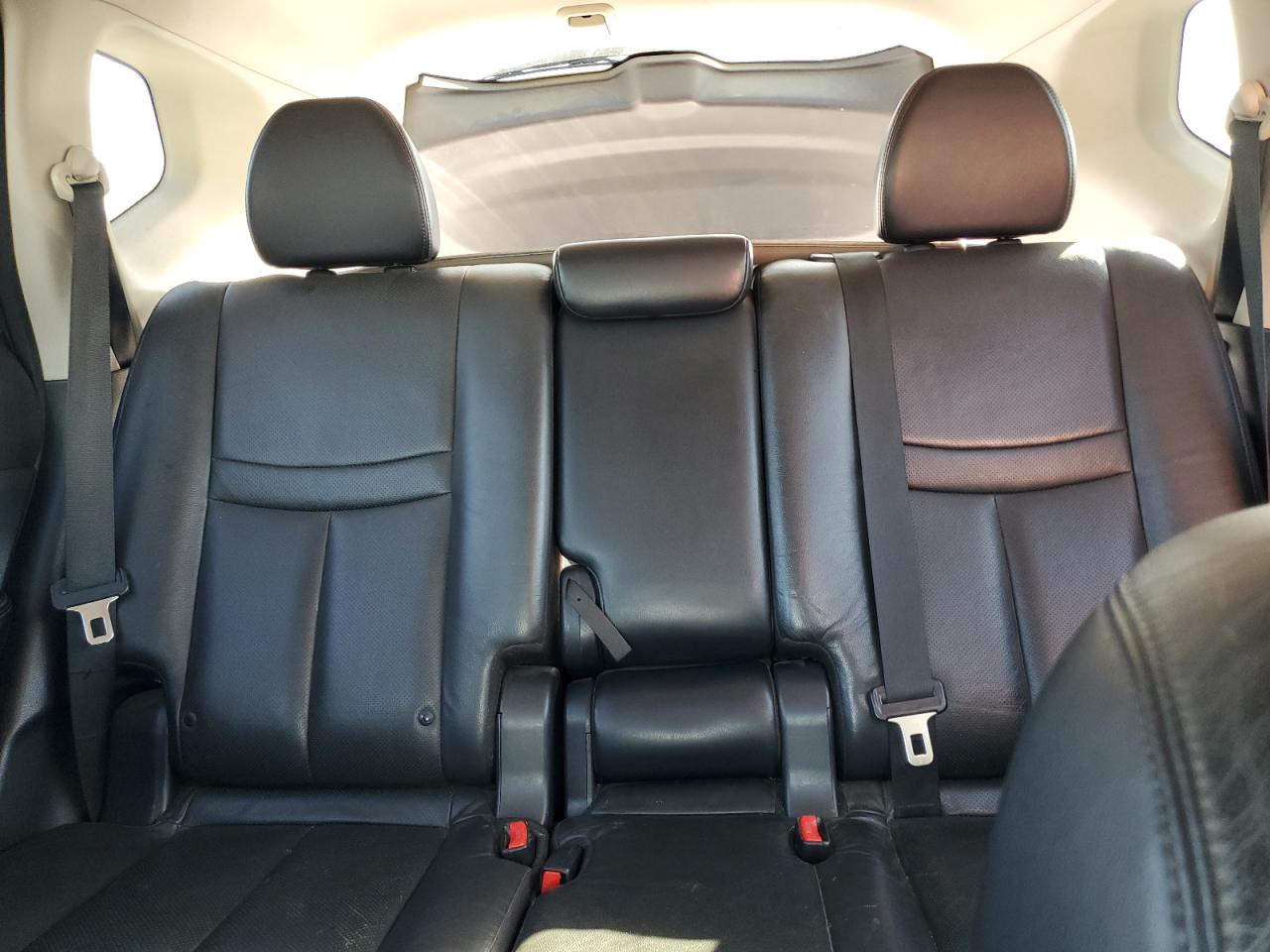 Nissan Rogue S Image 6