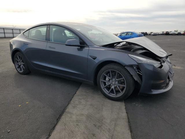 Tesla Model 3 Image 2