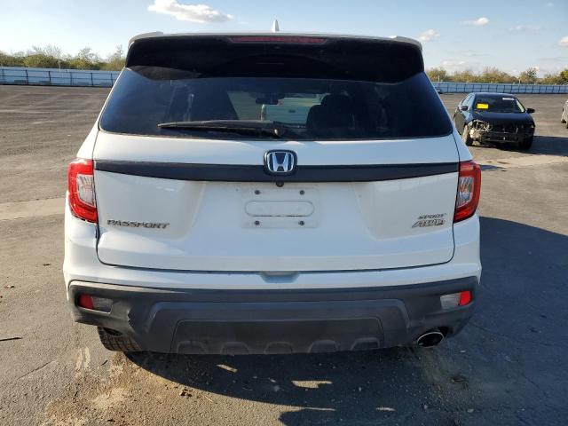 Honda Passport Sport Image 7