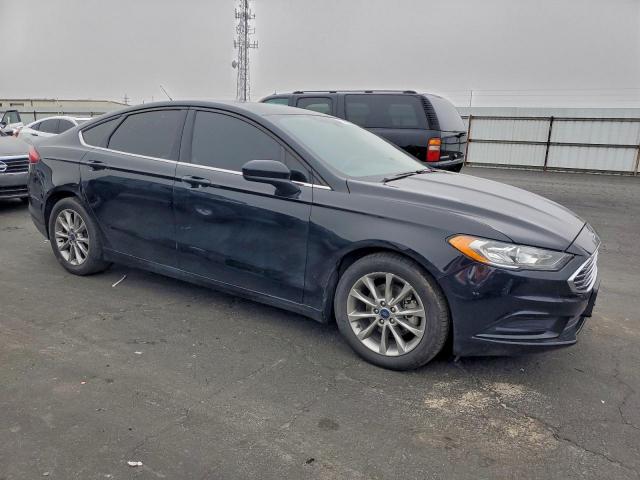 Ford Fusion Se Image 4