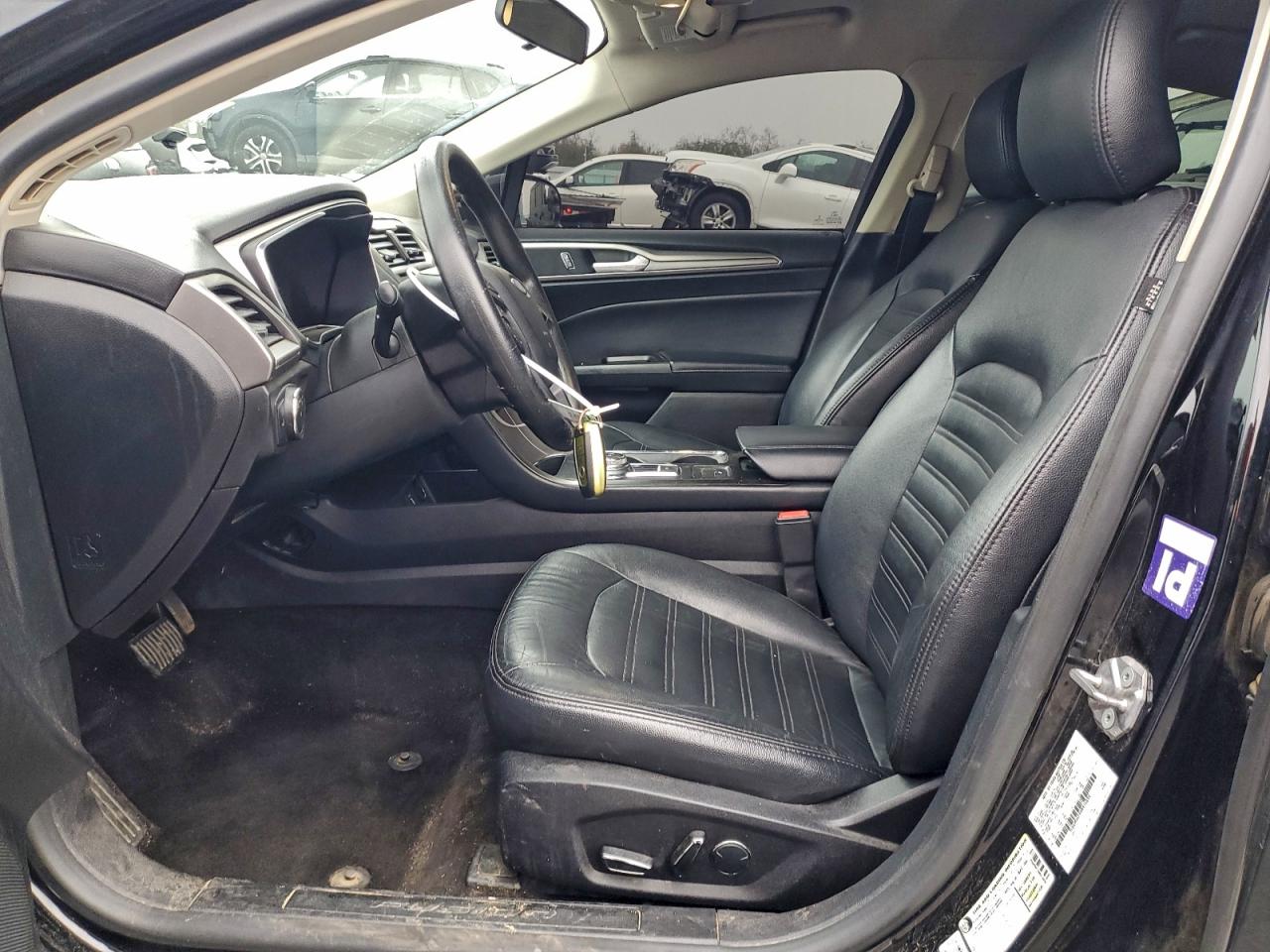 Ford Fusion Se Image 8