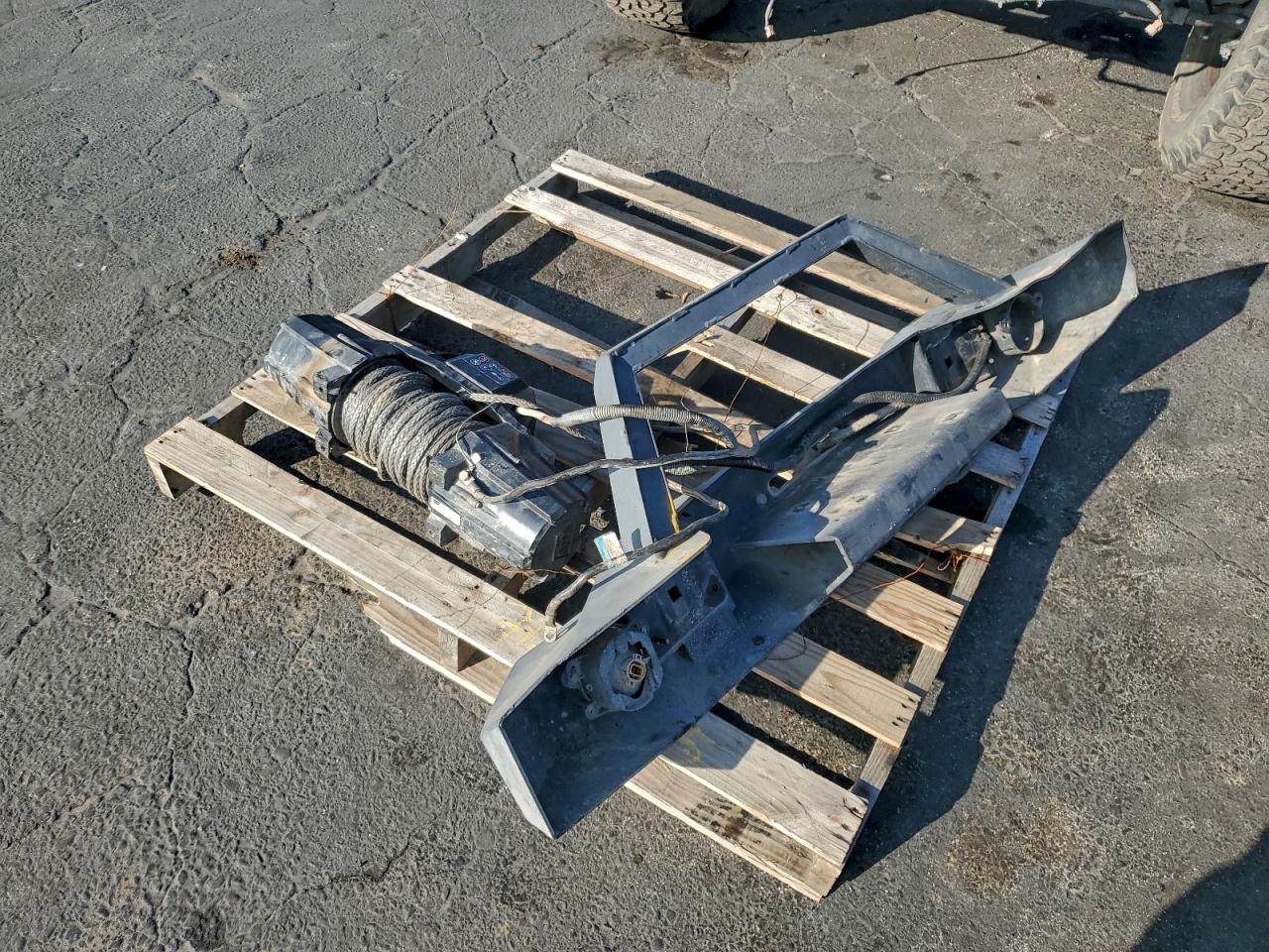 Jeep Wrangler Sport Image 7