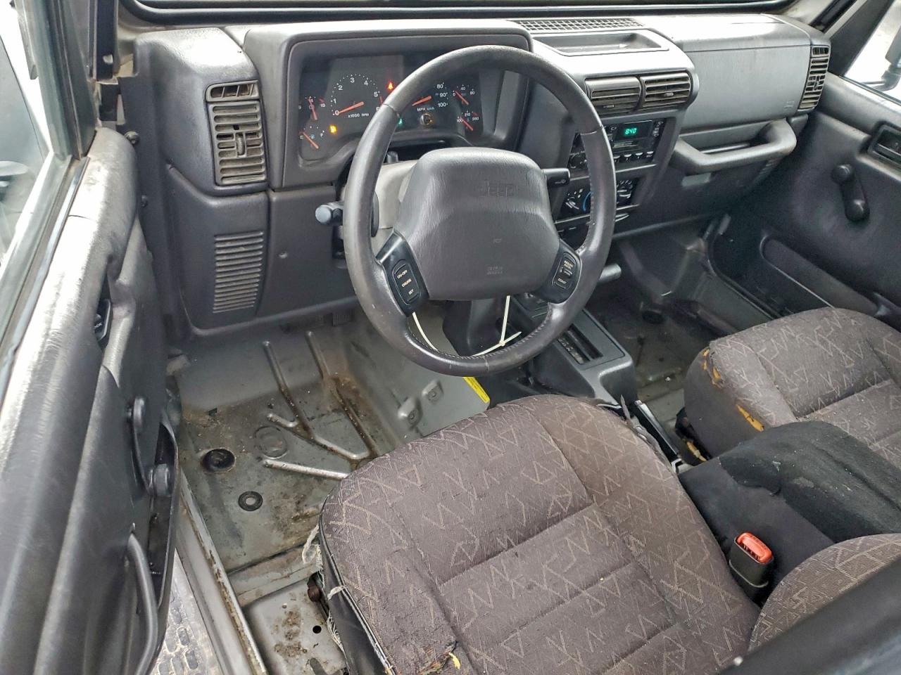 Jeep Wrangler Sport Image 6