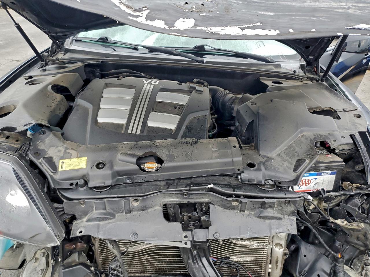 Hyundai Tiburon Gt Image 6