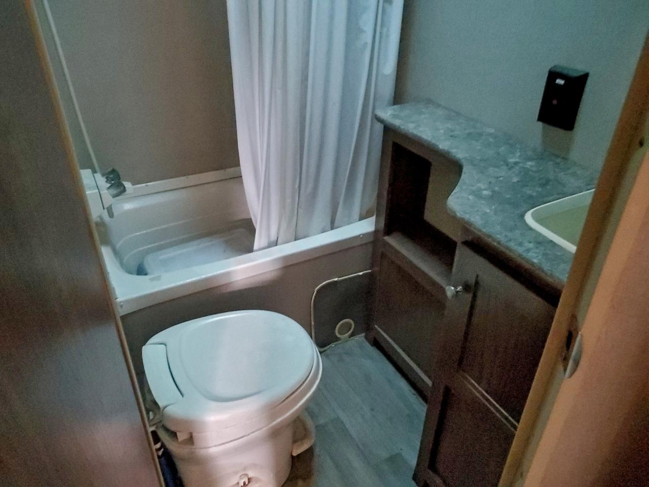 Coleman Lantern Image 5