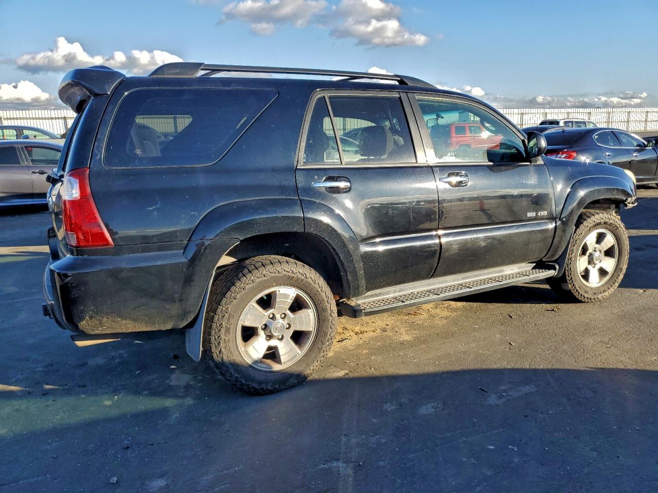 Toyota 4Runner Sr5 Image 4