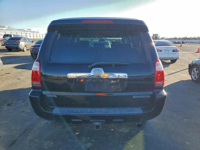 Toyota 4Runner Sr5 Image 3