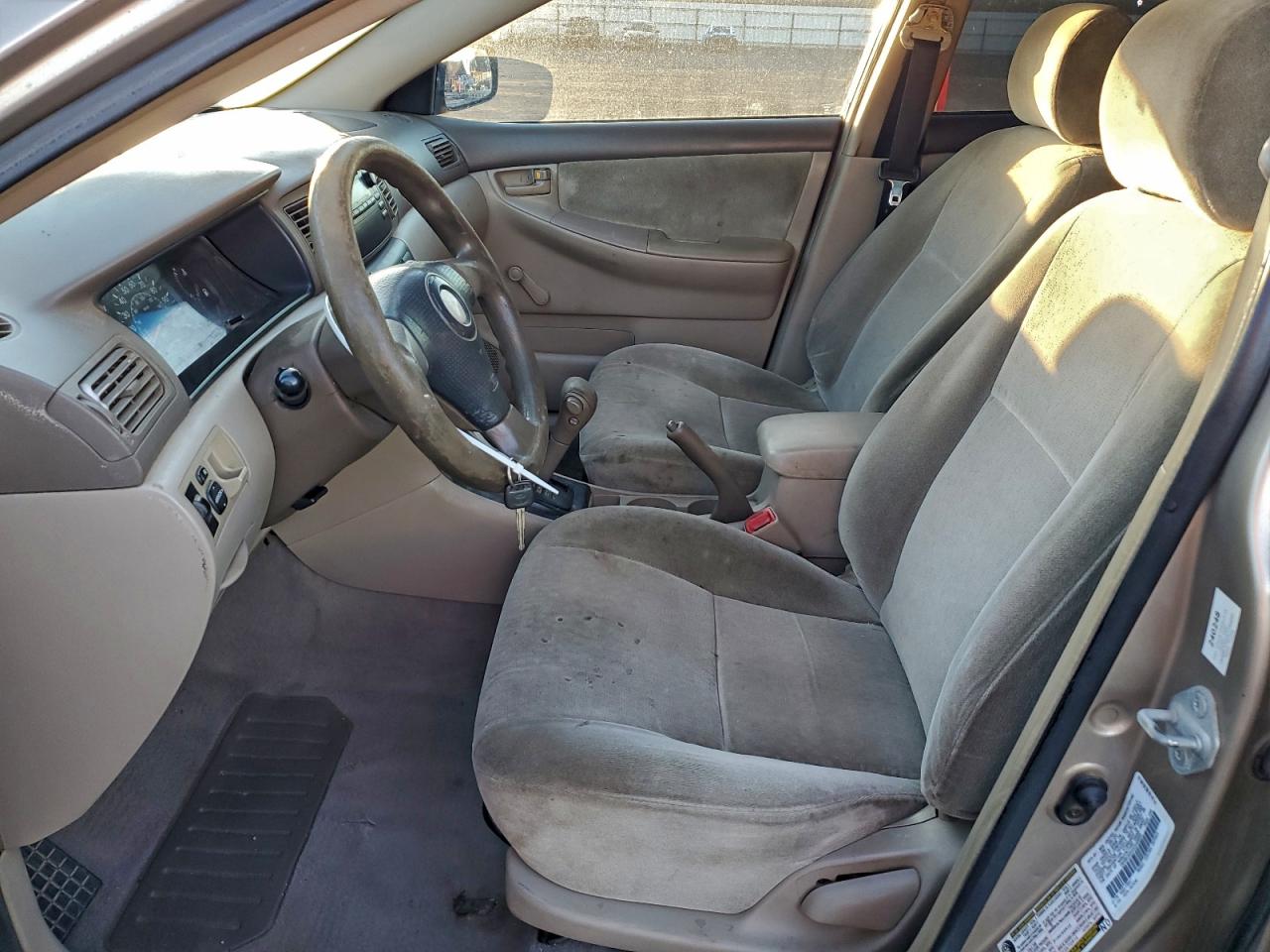 Toyota Corolla Ce Image 3