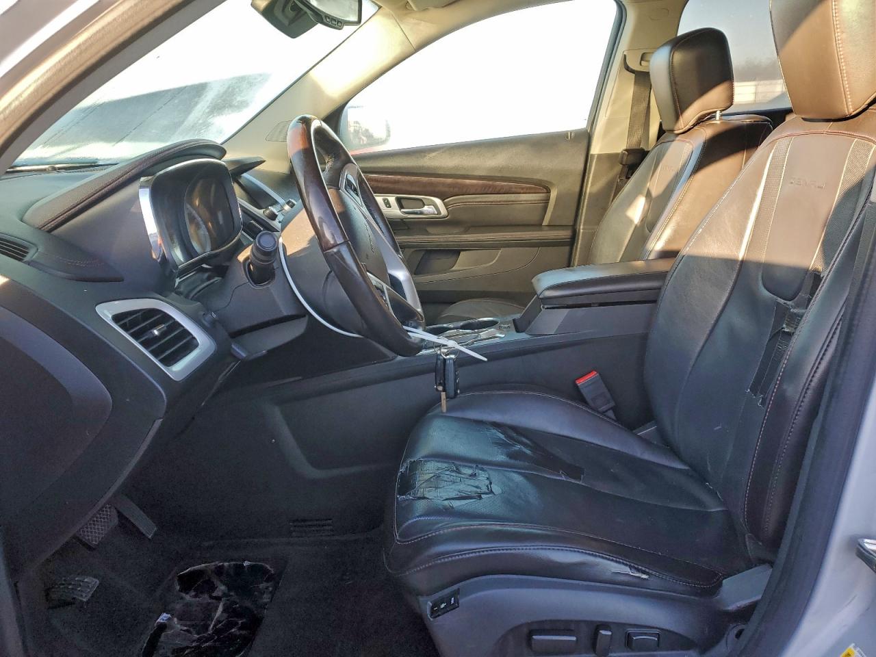 GMC Terrain Denali Image 10