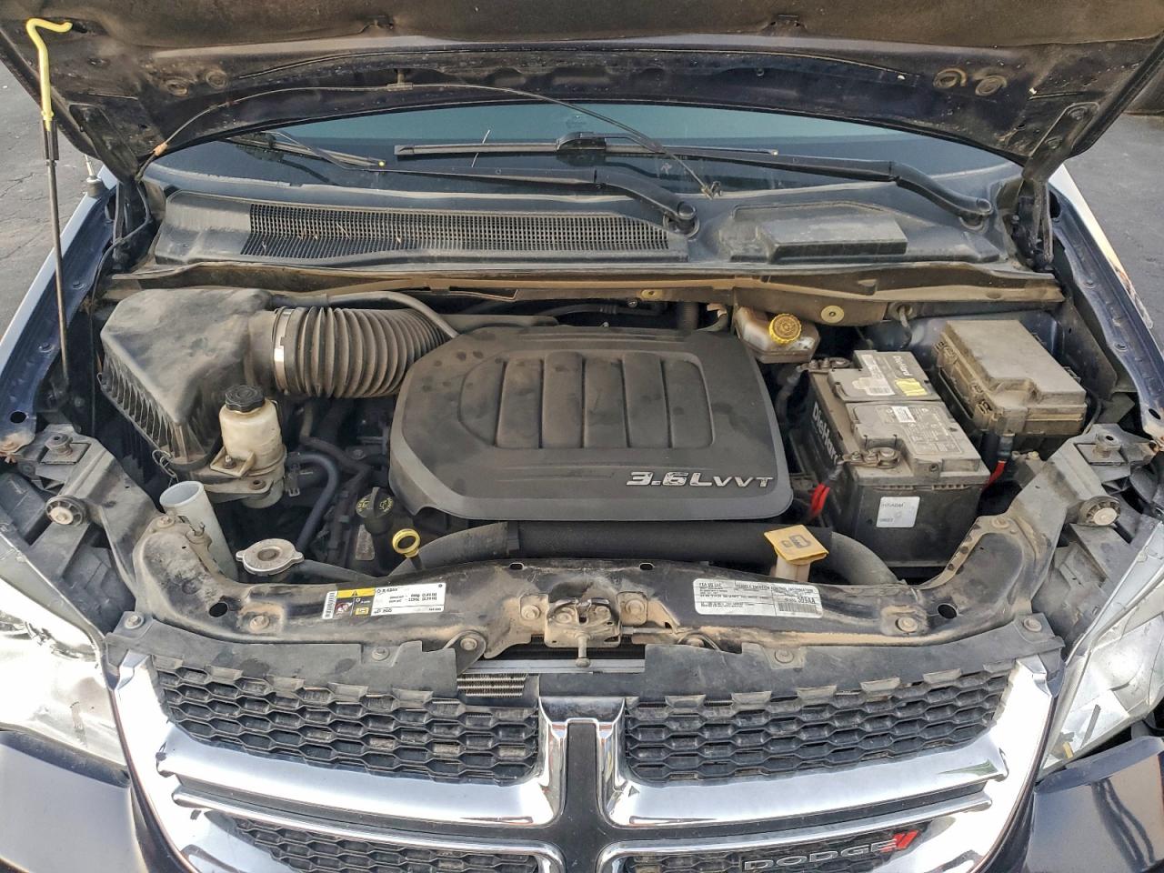 Dodge Caravan Sxt Image 9