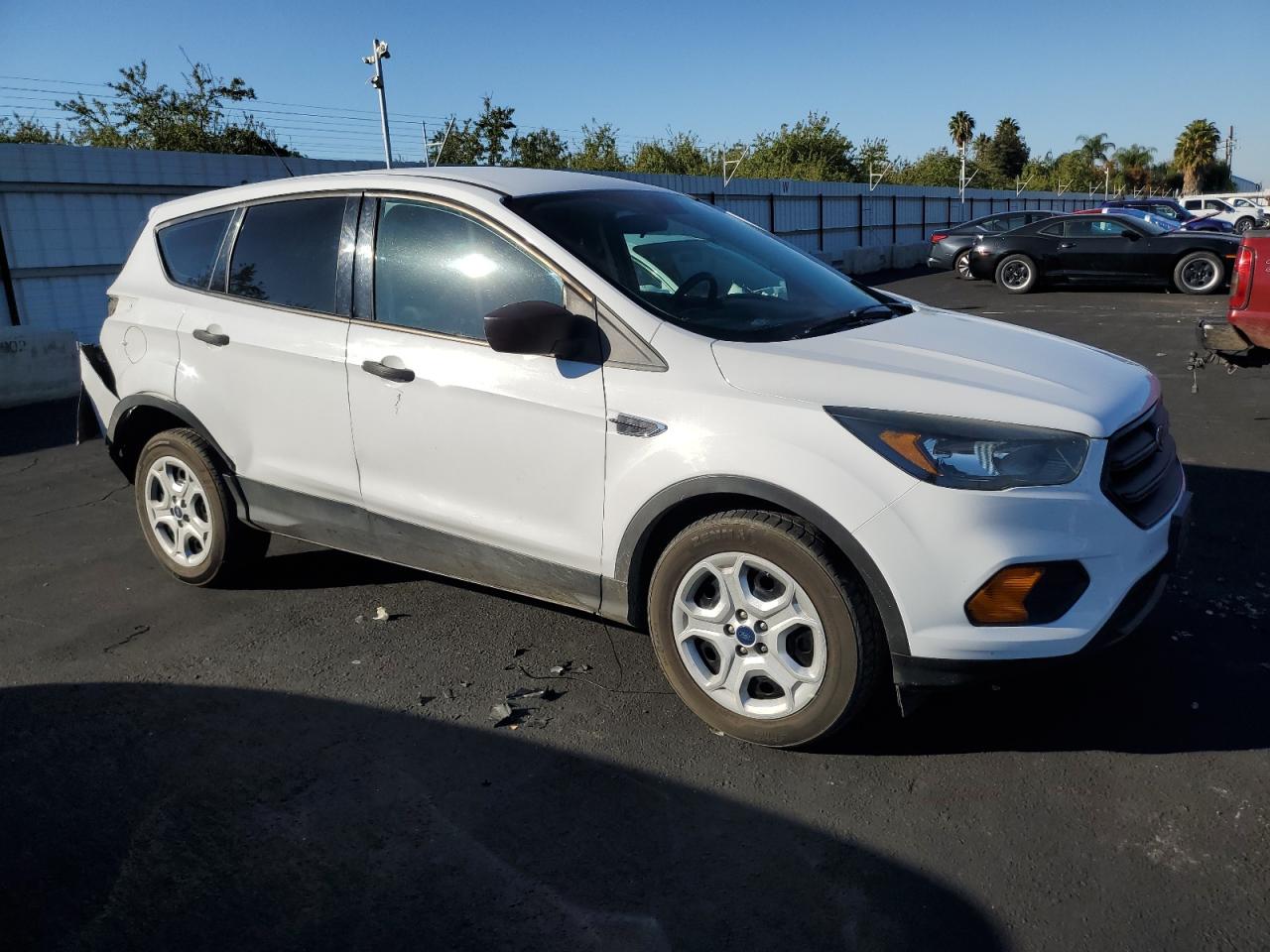 Ford Escape S Image 3