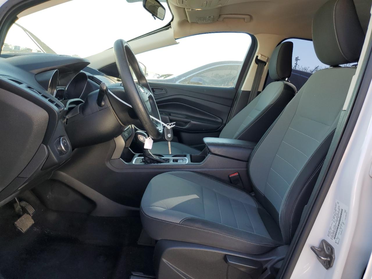 Ford Escape S Image 5