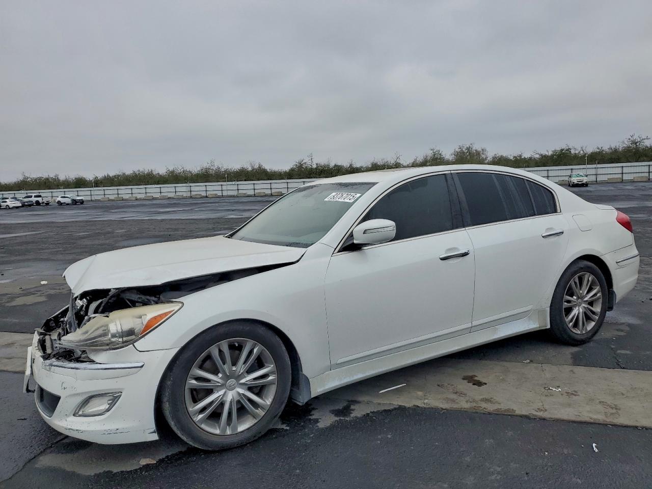 Hyundai Genesis 3.8l Image 1