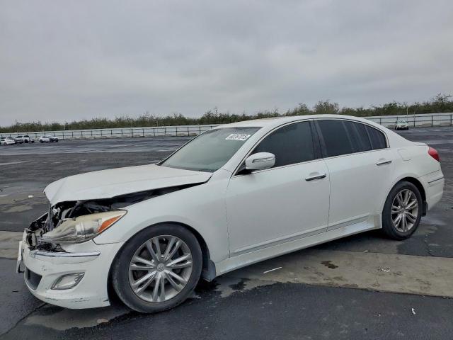  Salvage Hyundai Genesis