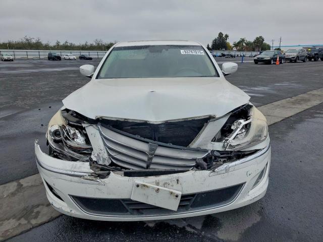 Hyundai Genesis 3.8l Image 12