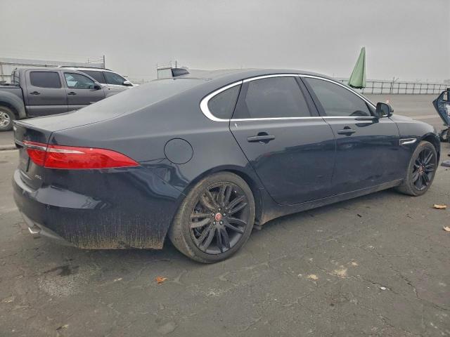 Jaguar XF Prestige Image 5