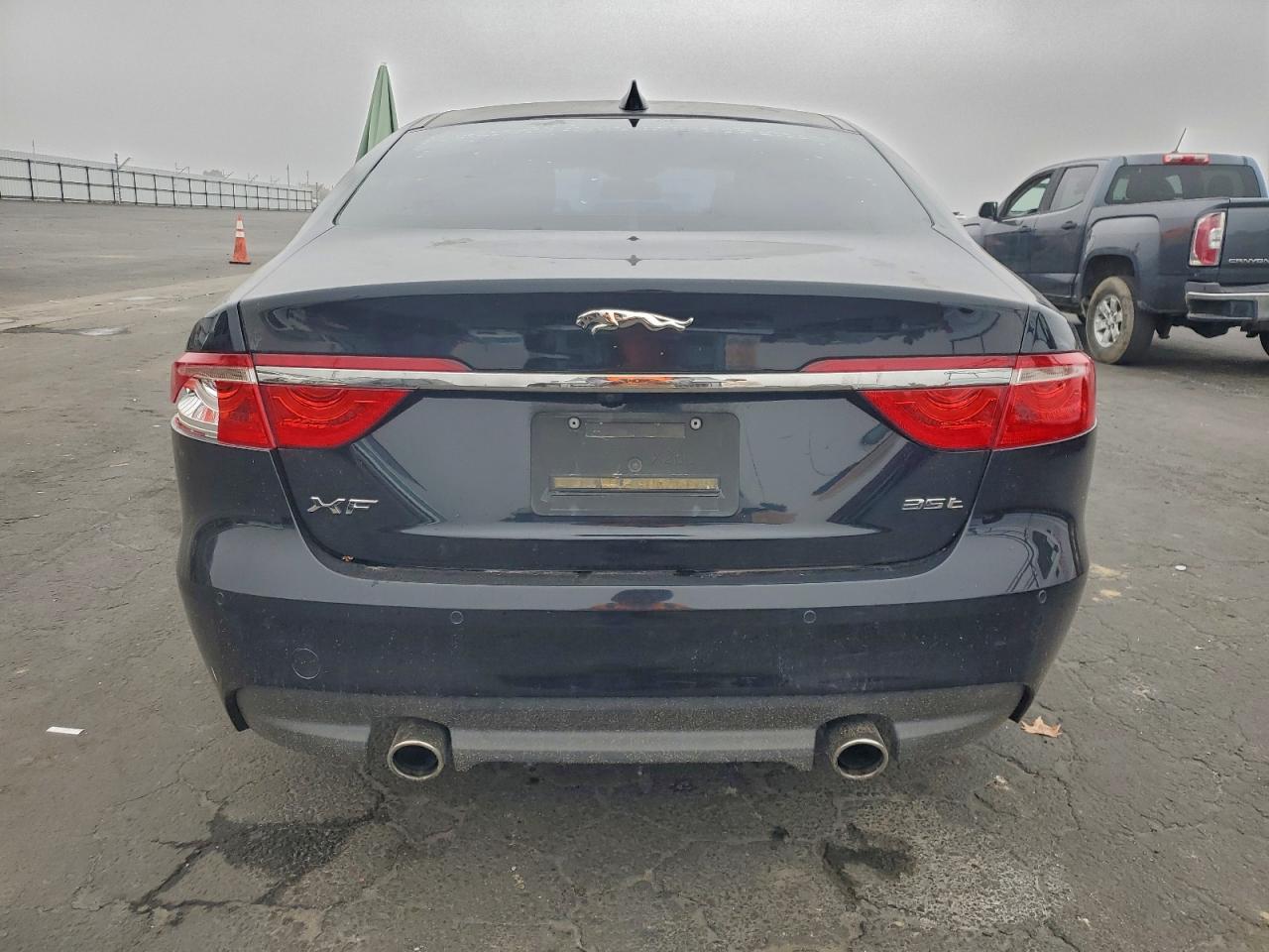 Jaguar XF Prestige Image 6