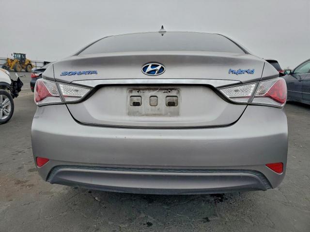 Hyundai SONATA Hybrid Image 4