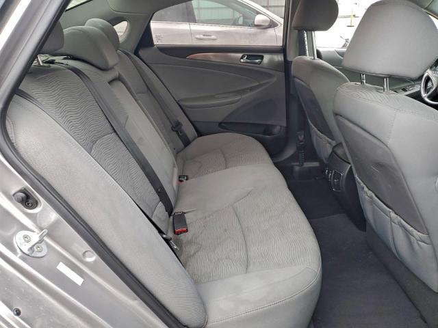 Hyundai SONATA Hybrid Image 12