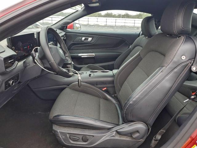 Ford Mustang Image 4