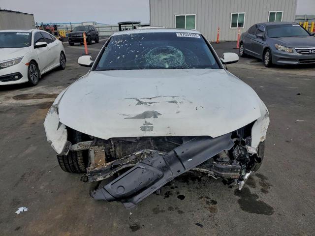 Audi A5 Premium Plus S-line Image 3