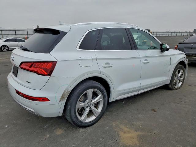 Audi Q5 Premium Image 13
