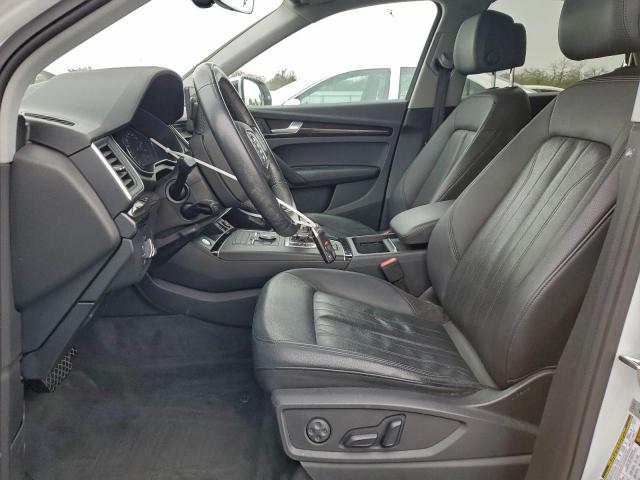 Audi Q5 Premium Image 11