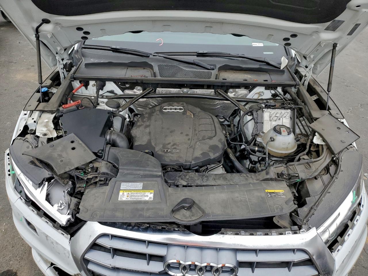 Audi Q5 Premium Image 12