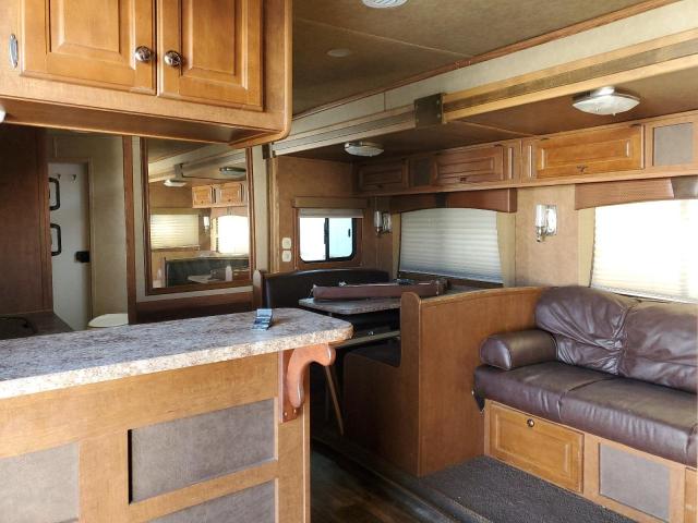 Bision Trailer Image 8