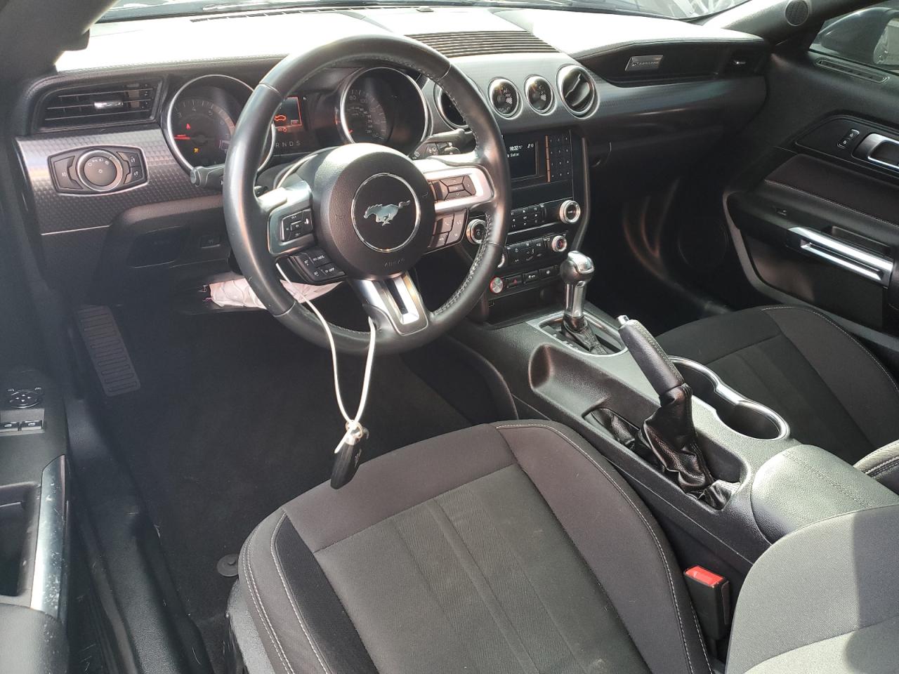 Ford Mustang Gt Image 9