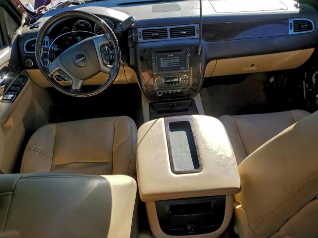 GMC Sierra K2500 Denali Image 3