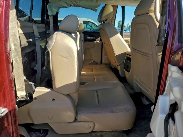 GMC Sierra K2500 Denali Image 7