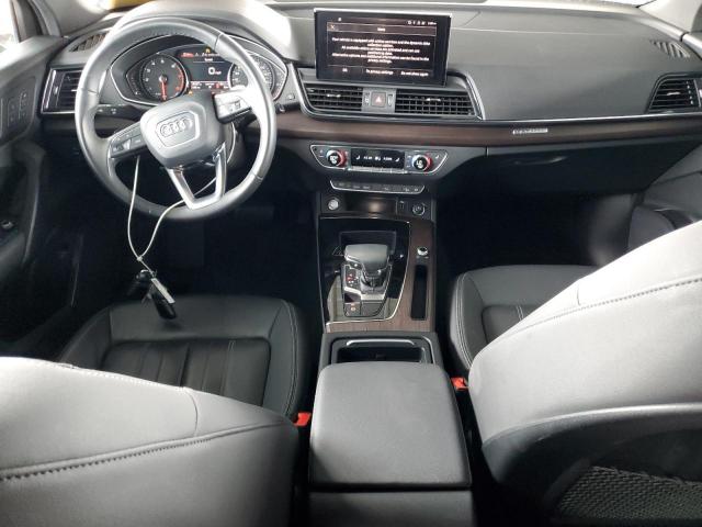 Audi Q5 Premium 45 Image 8